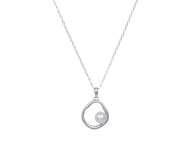 LUNAR EMBRACE PEARL SILVER NECKLACE