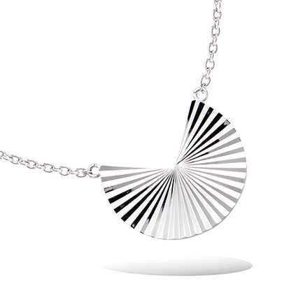 Vintage sterling silver necklace 